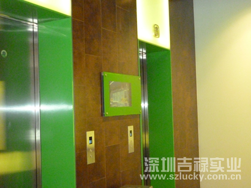 i-Panel液晶顯示屏助力深圳歡樂(lè)海岸國(guó)際購(gòu)物中心